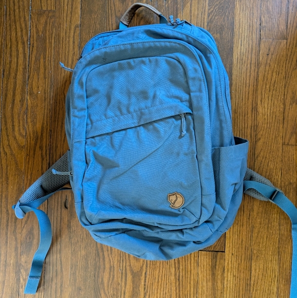 Fjallraven Handbags - Fjallraven Backpack Raven 28
